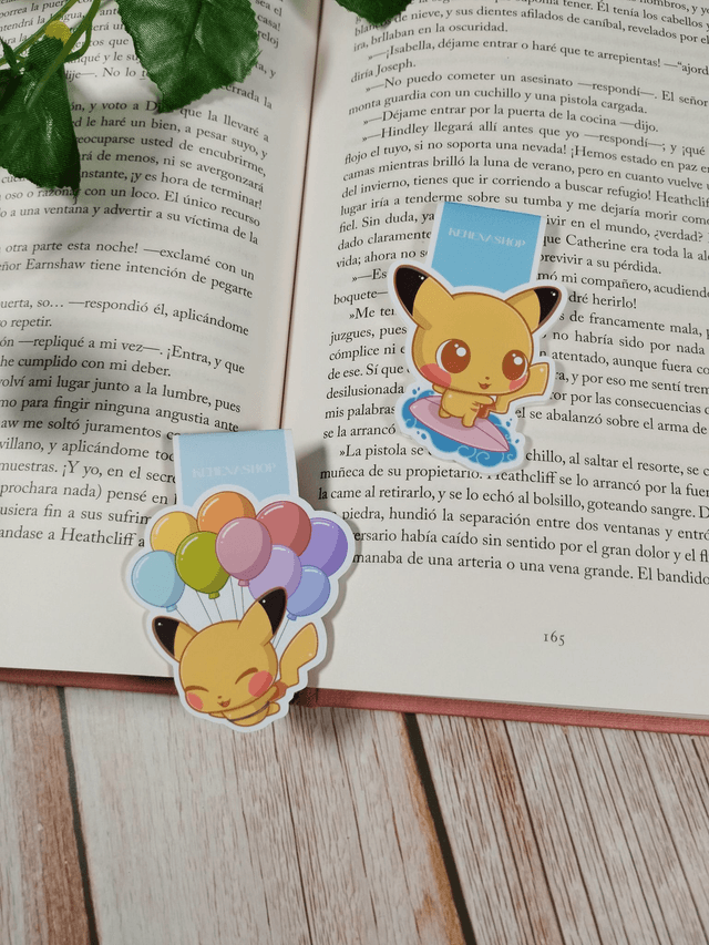 Flying Pikachu & Surfing Pikachu Marcapáginas/Bookmarks