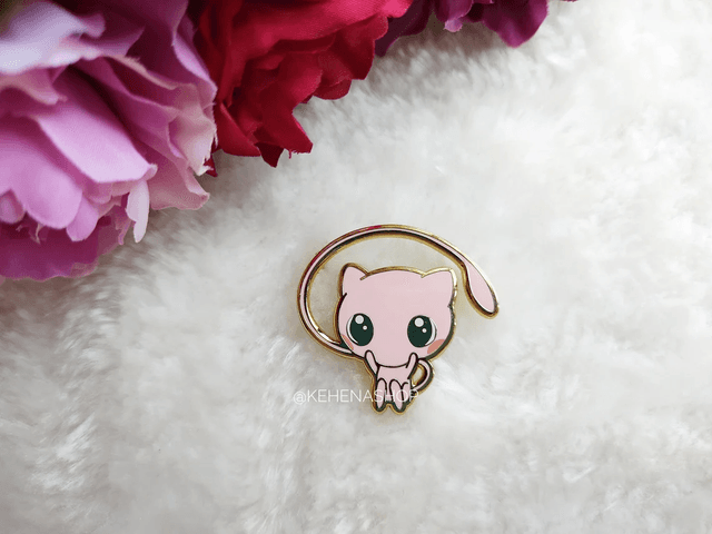 Mew Hard Enamel Pin | Pokemon